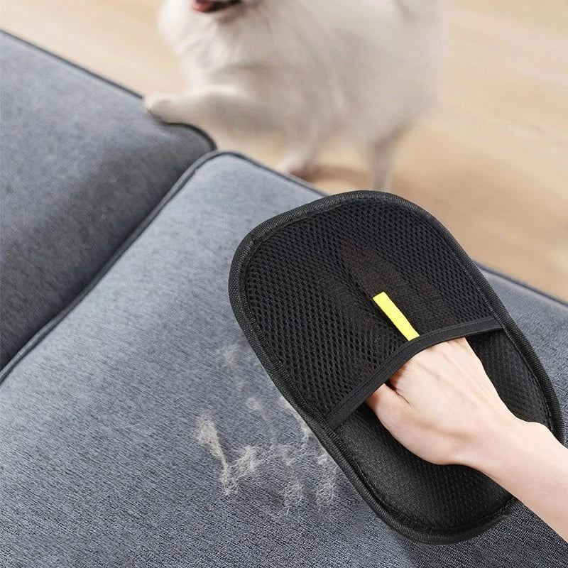 Pet Hair Remover Glove for Dogs & Cats – Reusable Electrostatic Washable Glove for Clothes, Furniture, Sofa & Carpet